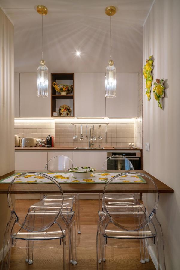 Charming Stay In Roma - Luxury Holiday Apartment Esterno foto